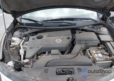 2015 Nissan Altima 2.5 Sv z USA, uszkodzony, nr VIN 1N4AL3AP8FC237860